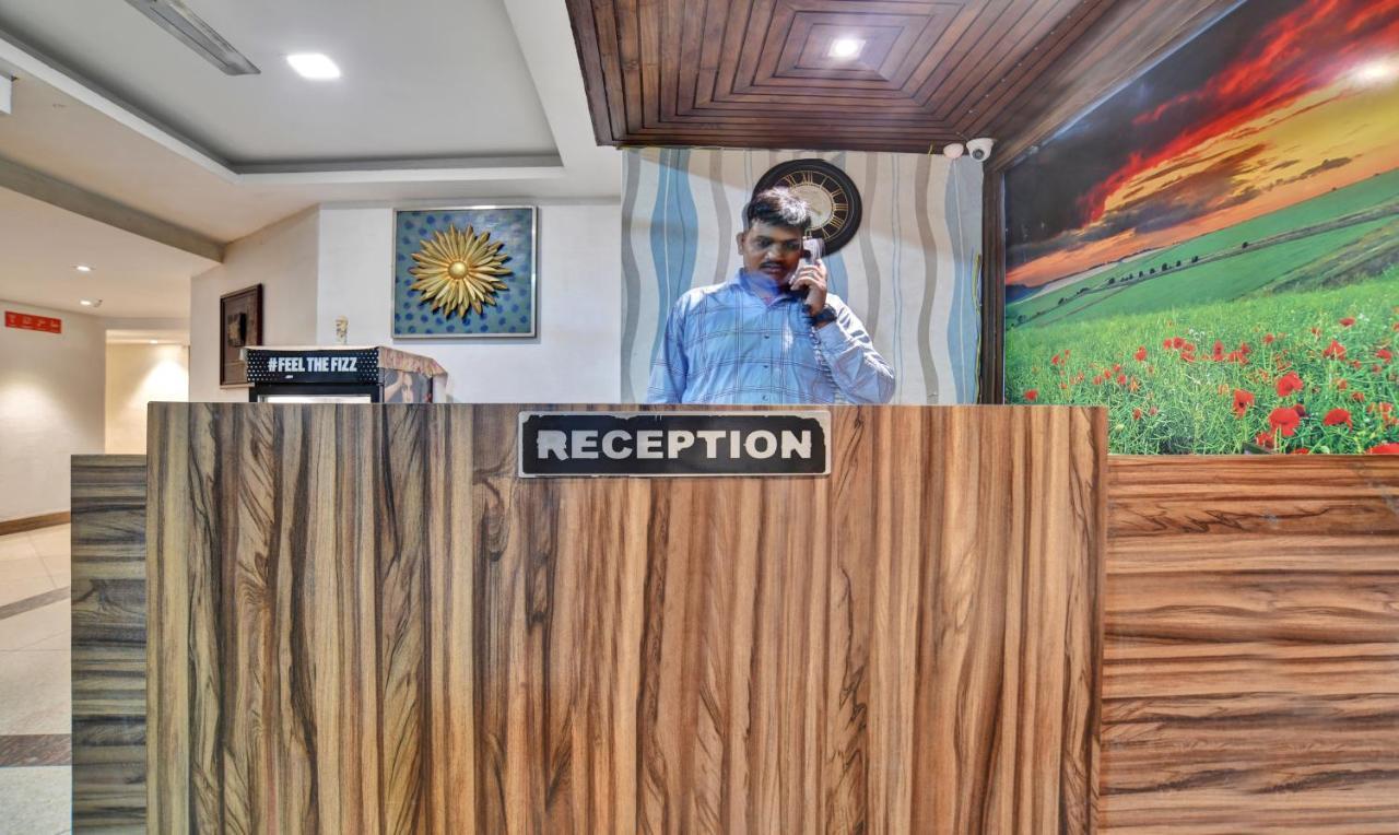 Hotel Treebo Trend Royal Galaxy Park Indore Exterior foto